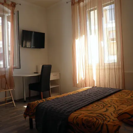 酒店 斯帕拉替娜别墅酒店 *